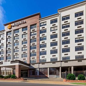 La Quinta Inn & Suites By La Quinta Inn & Suites By Wyndham Washington Dc Noma